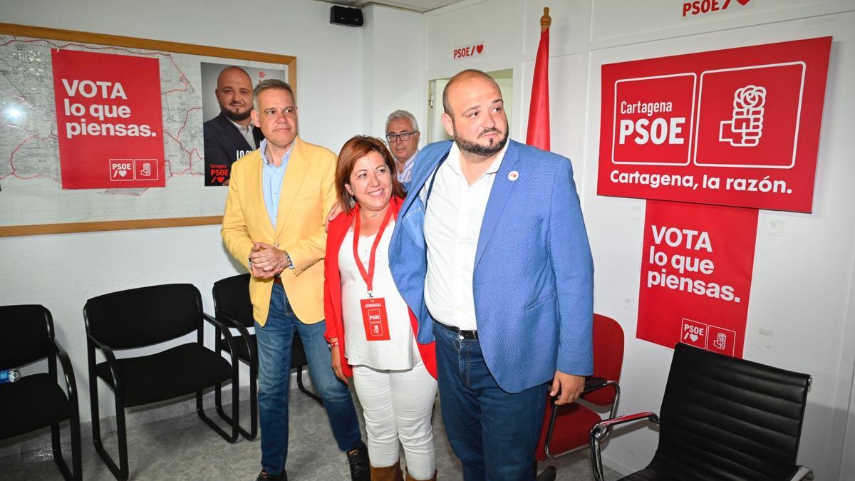 El candidato del PSOE a la Alcaldía de Cartagena, Manuel Torres, anoche tras conocer el resultado de las elecciones.