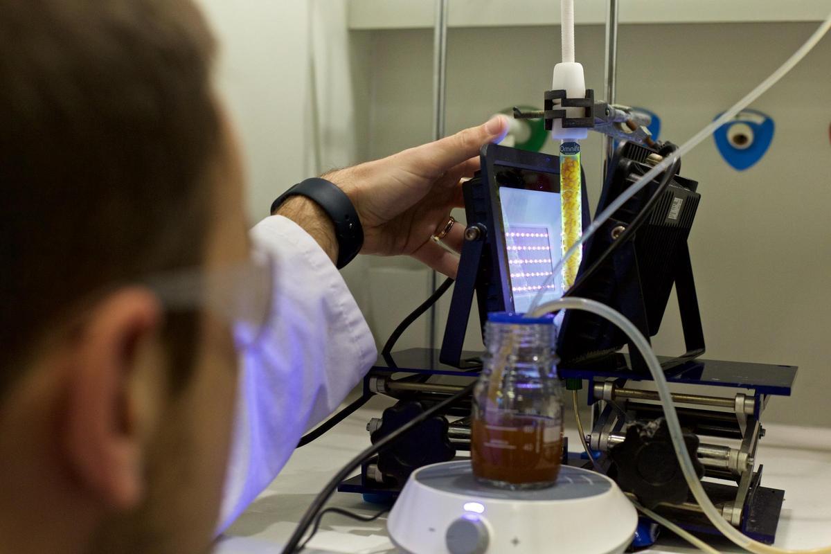 Reactor fotocatalítico que se utiliza en esta investigación