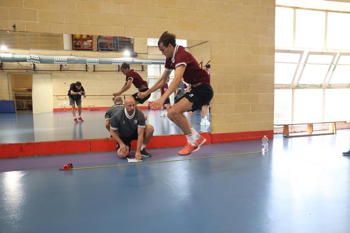 El primer entrenamiento de la pretemporada del Córdoba Futsal, en imágenes El primer entrenamiento de la pretemporada del Córdoba Futsal, en imágenes