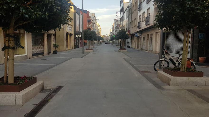 La céntrica y popular calle Castelao.