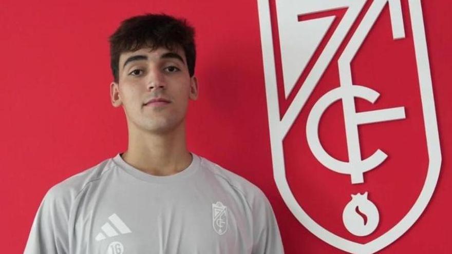 El Oviedo ficha al hijo de un histórico del fútbol español para el Vetusta