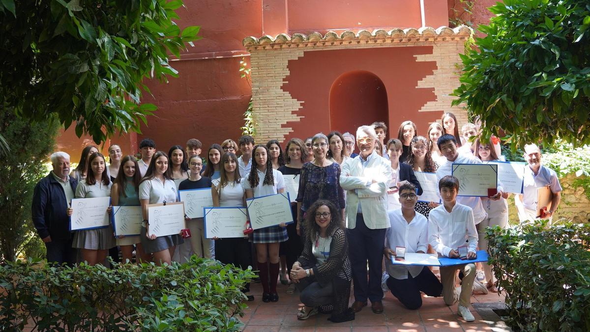Imatge dels premiats en la XVII edició del concurs del CVC.