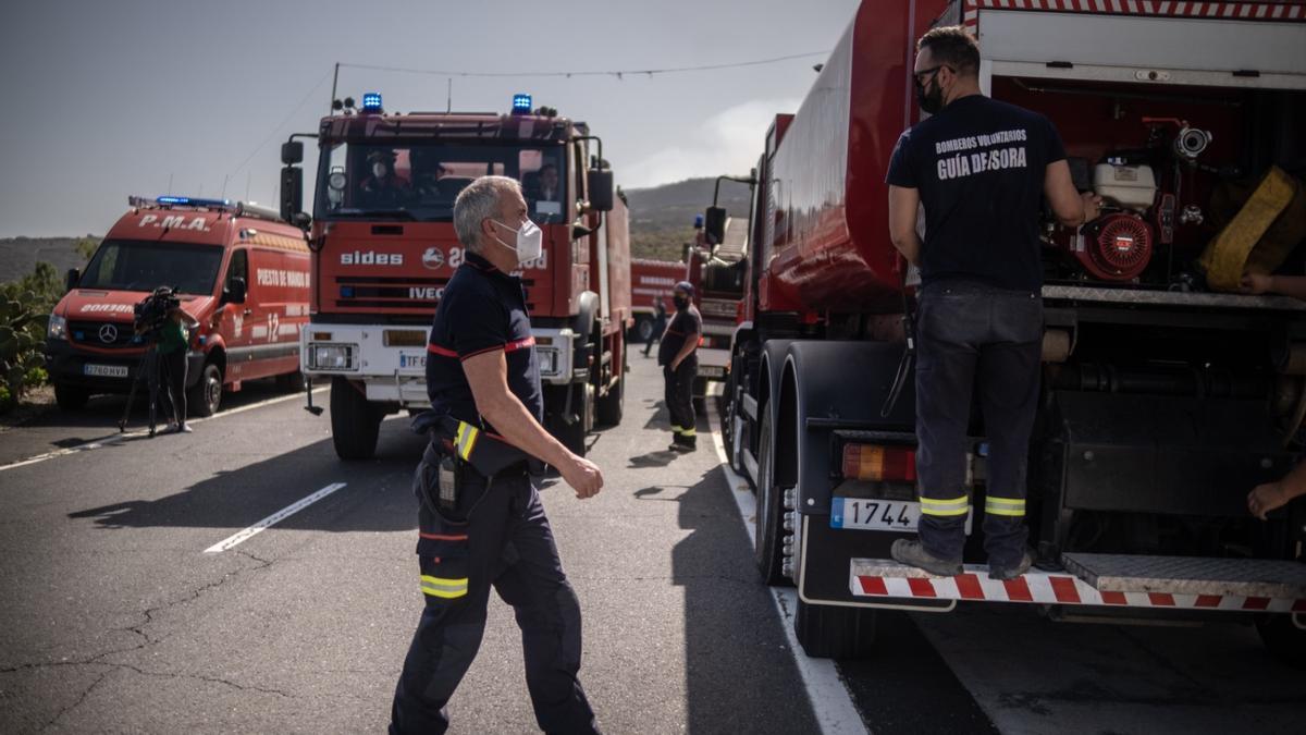 Incendio forestal en Arico