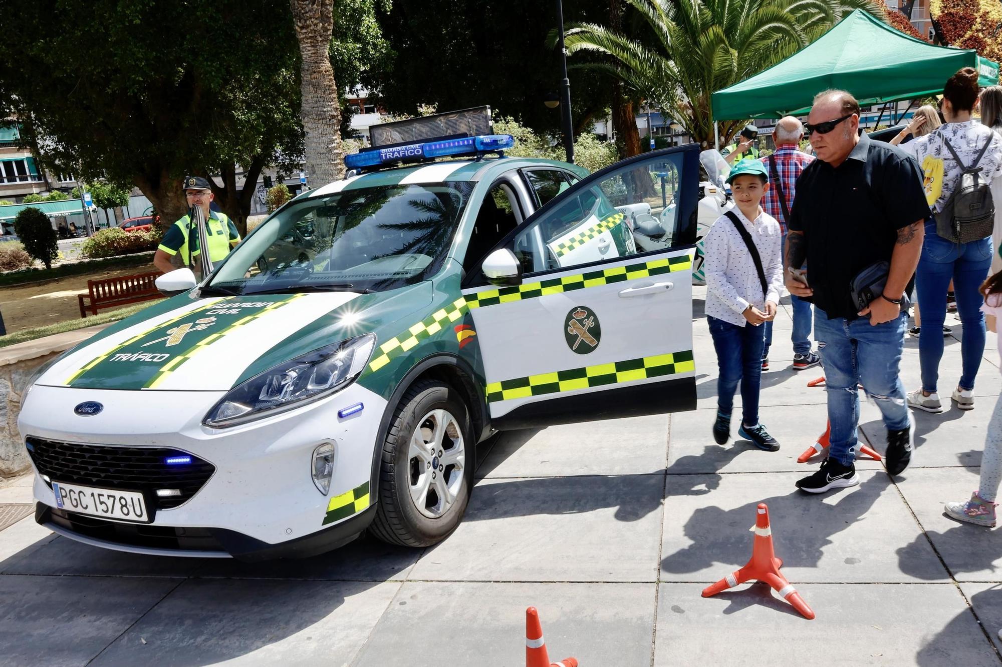 Las imágenes de la exhibición de la Guardia Civil en la Plaza Circular de Murcia