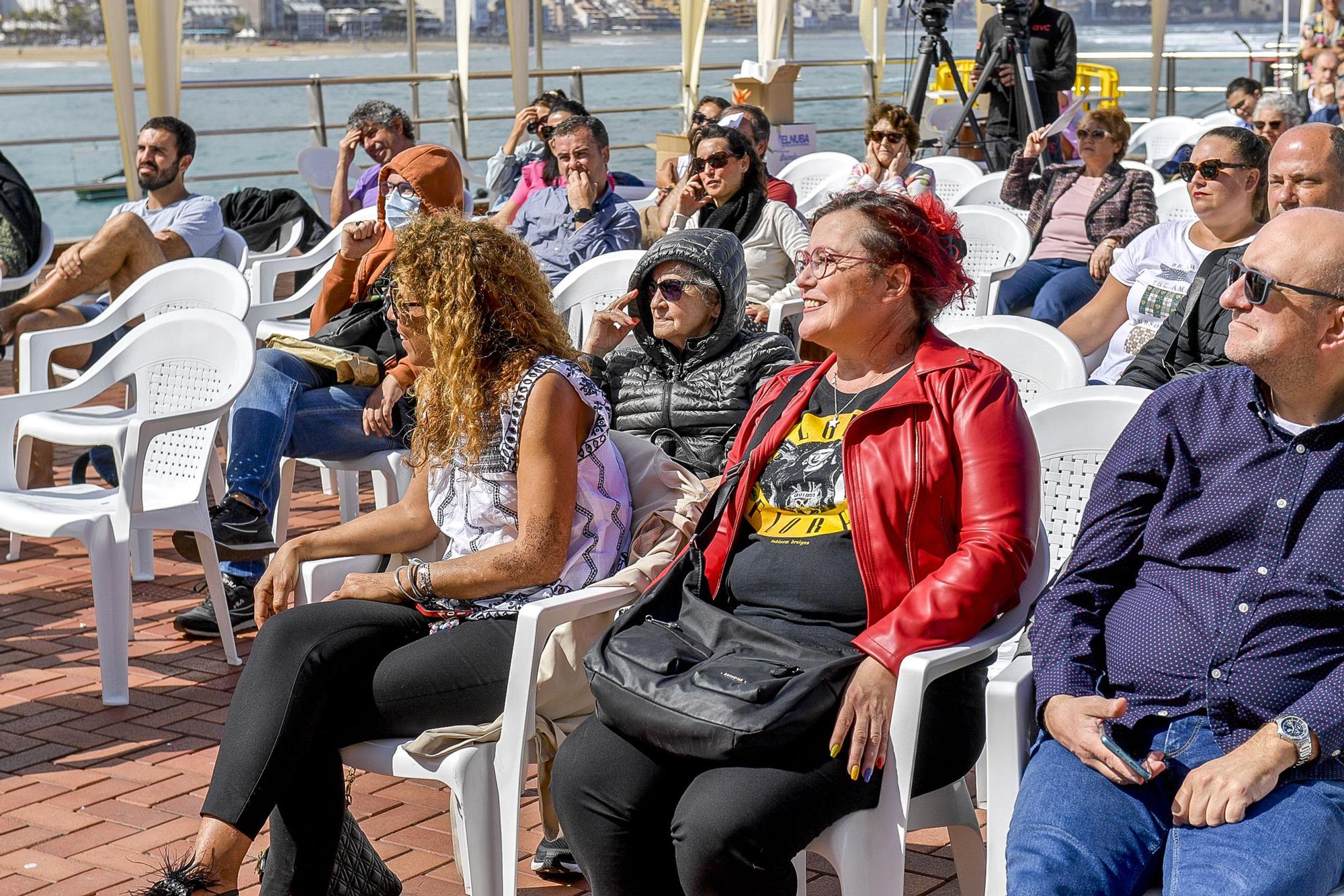 Fiesta de las Matemáticas y el Libro en la Plaza de la Puntilla