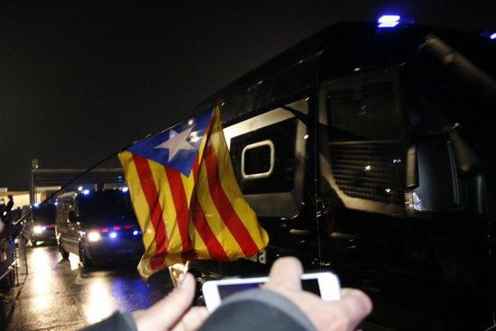 Trasllat dels presos de Lledoners cap a Madrid