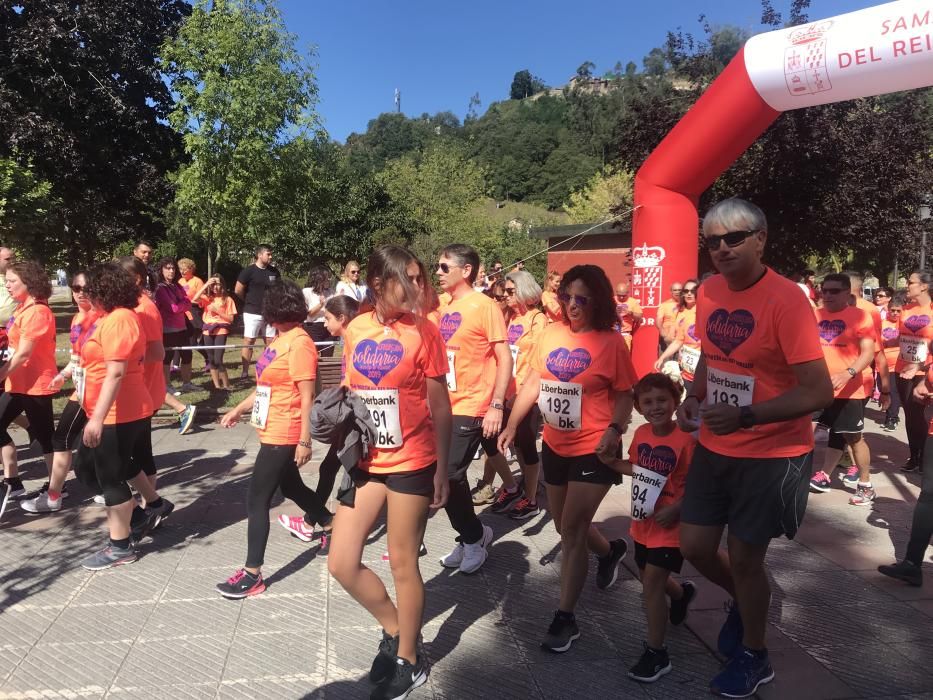 Quinta carrera solidaria contra el cáncer en San Martín del Rey Aurelio