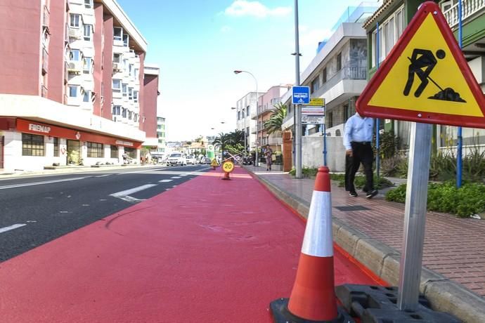 06-04-19 LAS PALAMS DE GRAN CANARAIA. LEON Y CASTILLO. LAS PALMAS DE GRAN CANARIA. Carril bici en en fase de implantación en Leon y Castillo. Fotos: Juan Castro.  | 06/05/2019 | Fotógrafo: Juan Carlos Castro