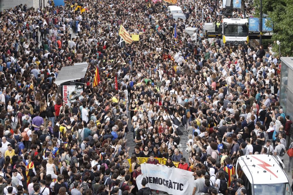 Concentracions a Girona en protesta per la sentència del procés