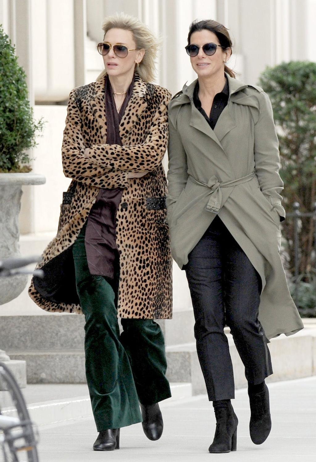 Cate Blanchett y Sanra Bullock en el rodaje de 'Ocean's 8'