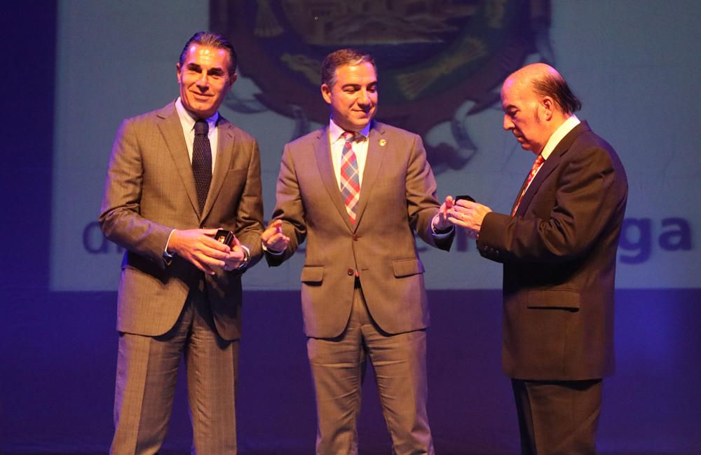 El cantaor y humorista ha sido nombrado Hijo Predilecto de Málaga y el italiano, extécnico de Unicaja y seleccionador nacional de baloncesto, Hijo Adoptivo.