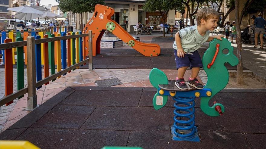 Valencia vuelve a cerrar todos sus parques infantiles