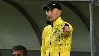 Ayestaran hace un paralelismo entre el problema de su equipo y el alcoholismo