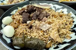'Plov', así es el arroz sin el que los uzbekos no pueden vivir