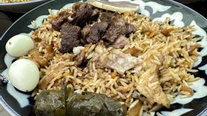 Un plato de plov, el arroz sin el que no pueden vivir los uzbekos.