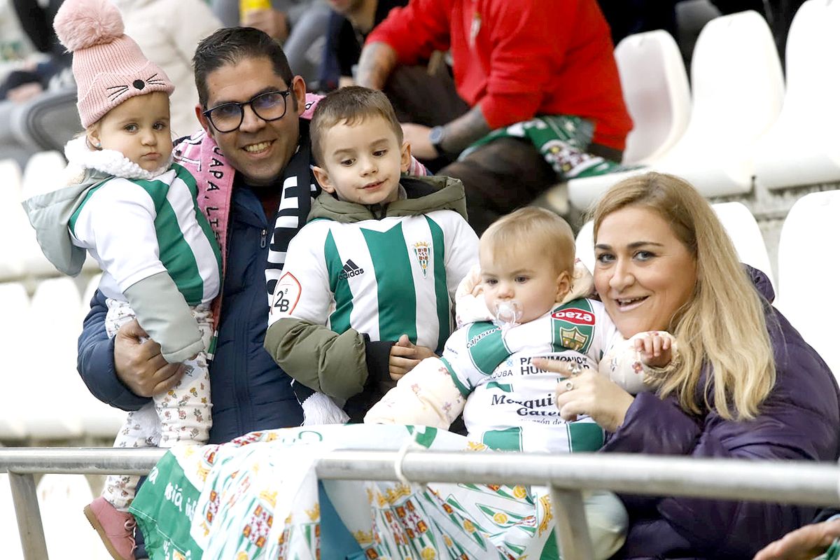 Las imágenes de la afición del Córdoba CF - Linense