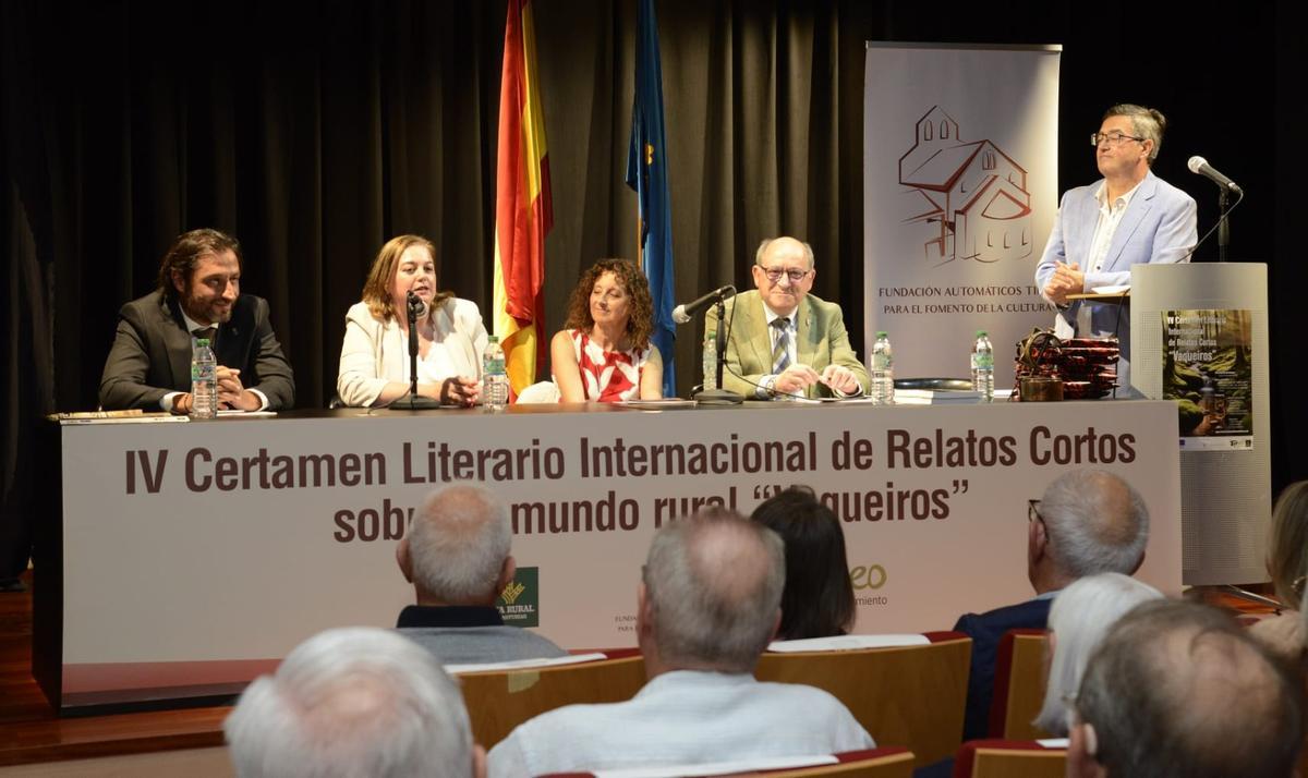 En imágenes: así fue la entrega de premios del concurso de relatos cortos "Vaqueiros"