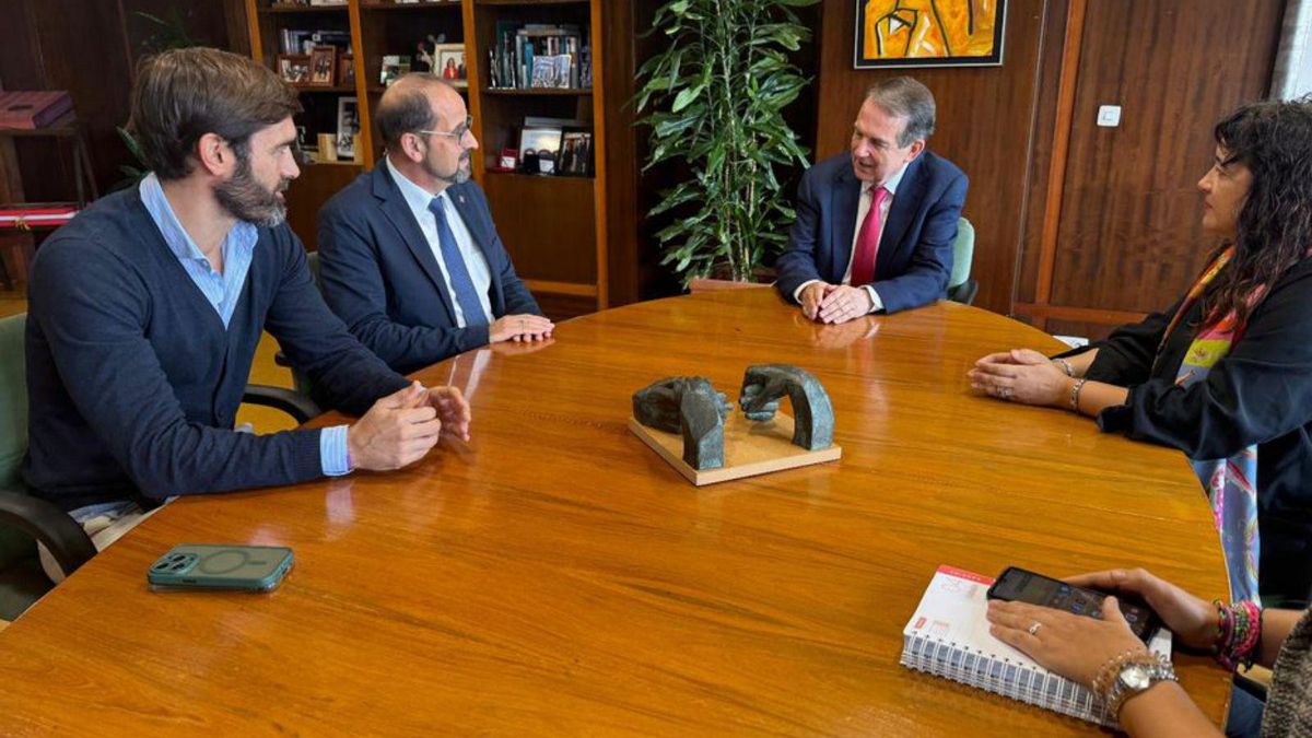 El Concello refuerza su política social – Faro de Vigo
