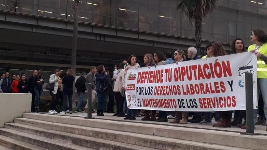 Los sindicatos de la Diputación de Málaga critican la falta de negociación del equipo de gobierno