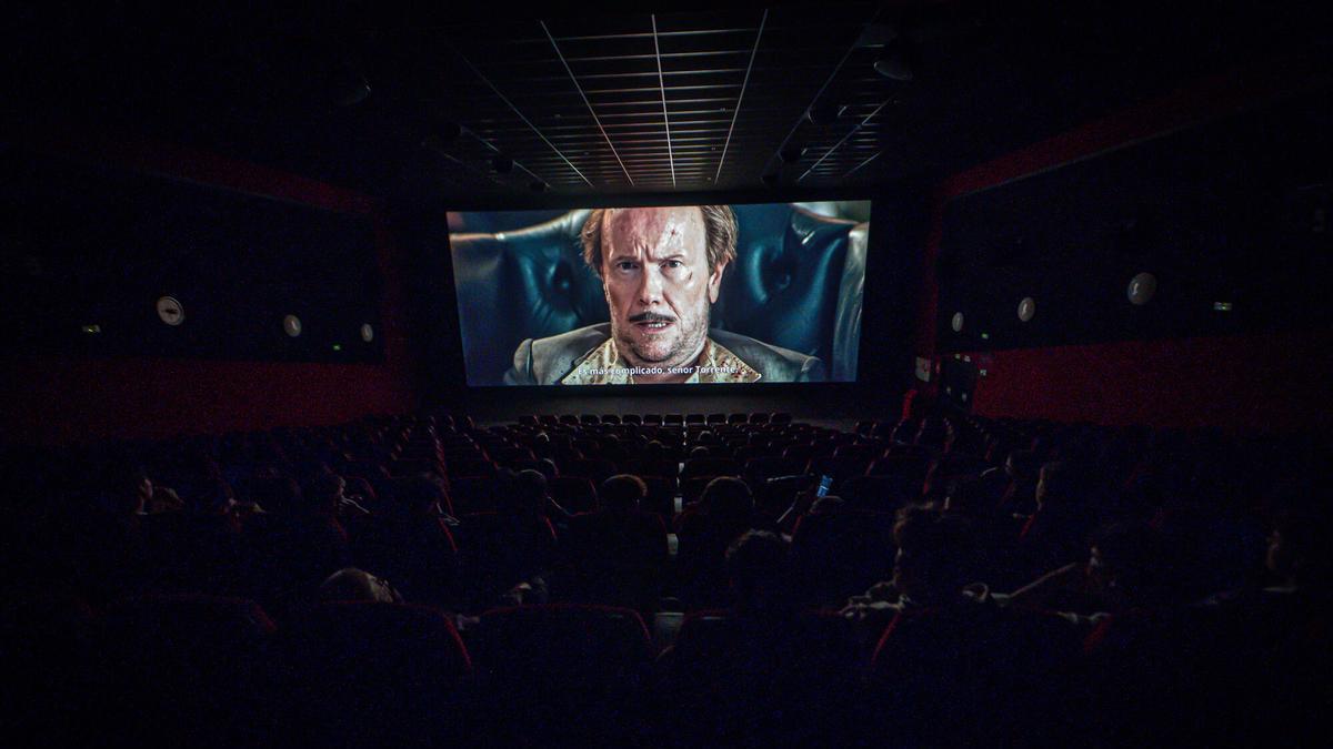 Torrente, un "placer culpable" en los Cines Verdi: "Venía con un poco de miedo, es un personaje muy controvertido"