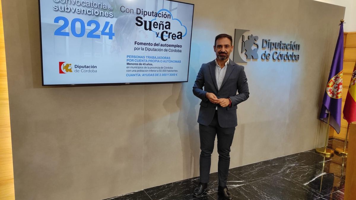 Félix Romero, este jueves, en la presentación de la nueva convocatoria 'Sueña y crea'.
