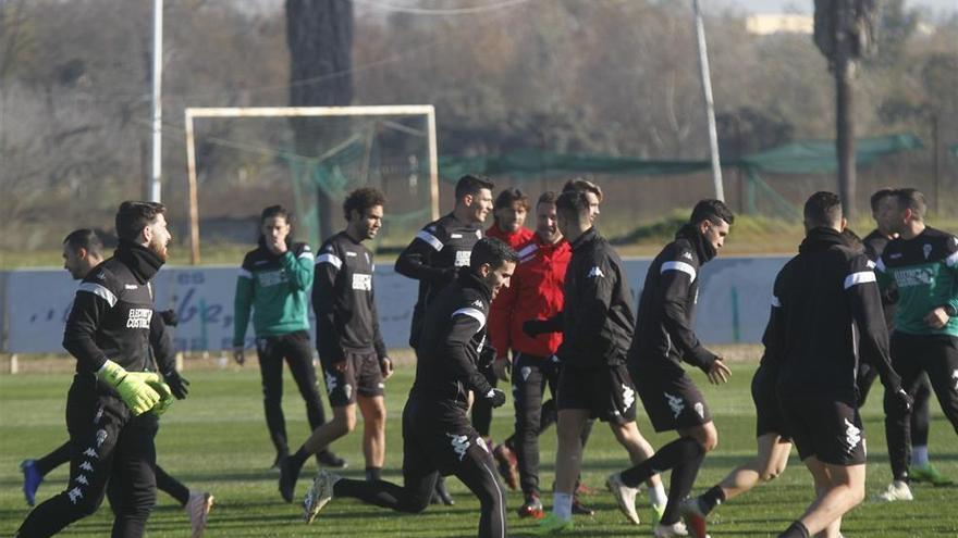 Jovanovic, Galán y Blati se ausentan del entreno