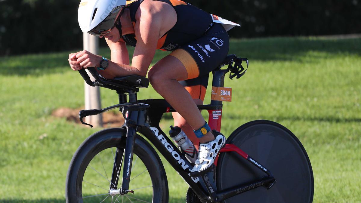 Búscate en las imágenes del campeonato de Europa de Triatlón . Distancia Olímpica