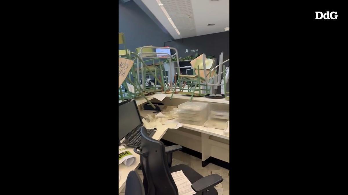 VÍDEO | Aíxi ha quedat la seu de la Generalitat a Girona després de les protestes dels docents d'aquest dijous