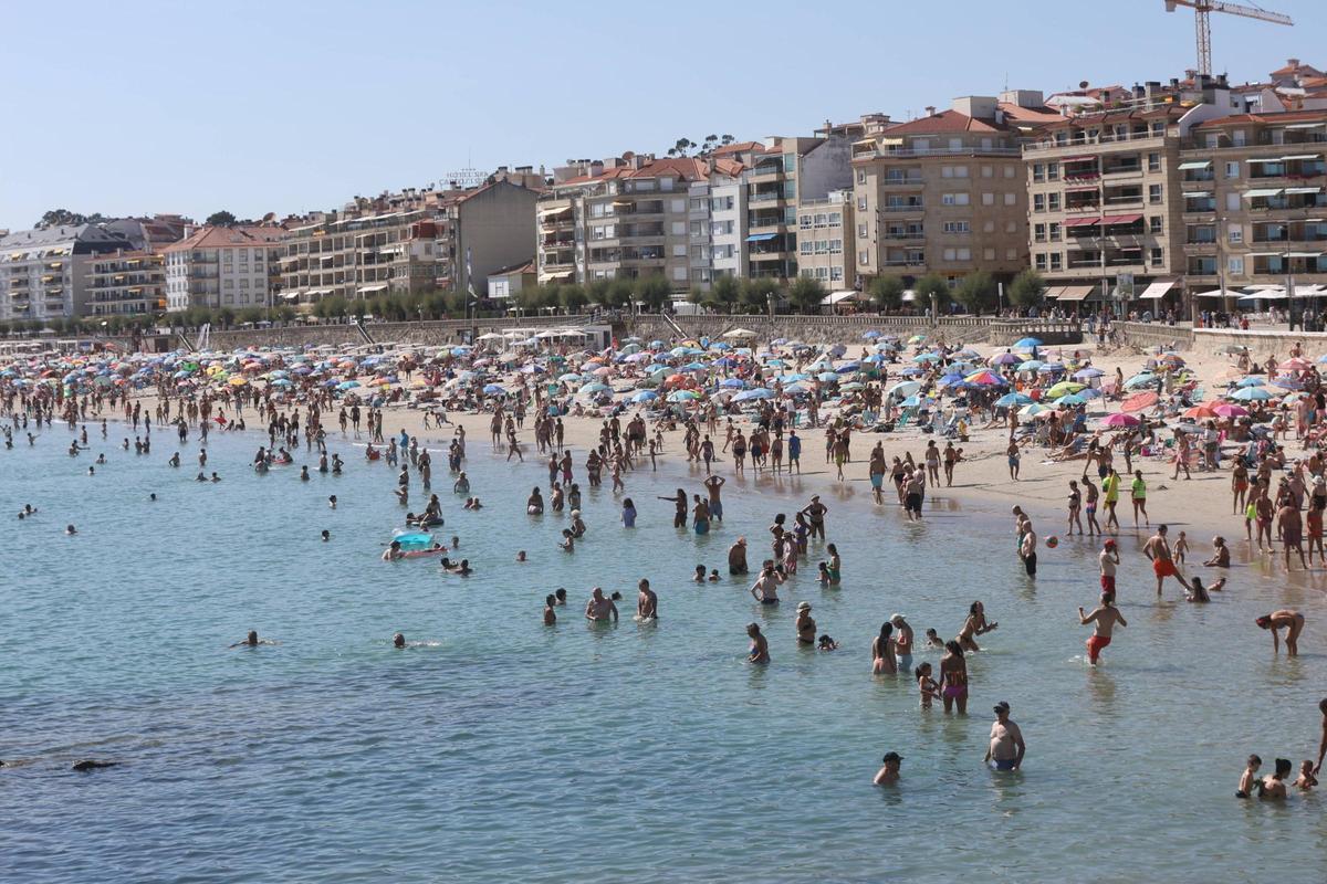 Las comarcas de O Salnés y Pontevedra están a rebosar, y sus playas son una de las razones.
