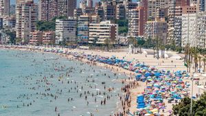 El Govern exigirà als turistes britànics que acreditin una despesa diària de 100 euros a la Costa Blanca
