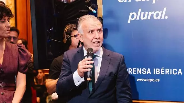 Ángel Víctor Torres reivindica el autogobierno y una respuesta compartida a la vivienda y la inmigración