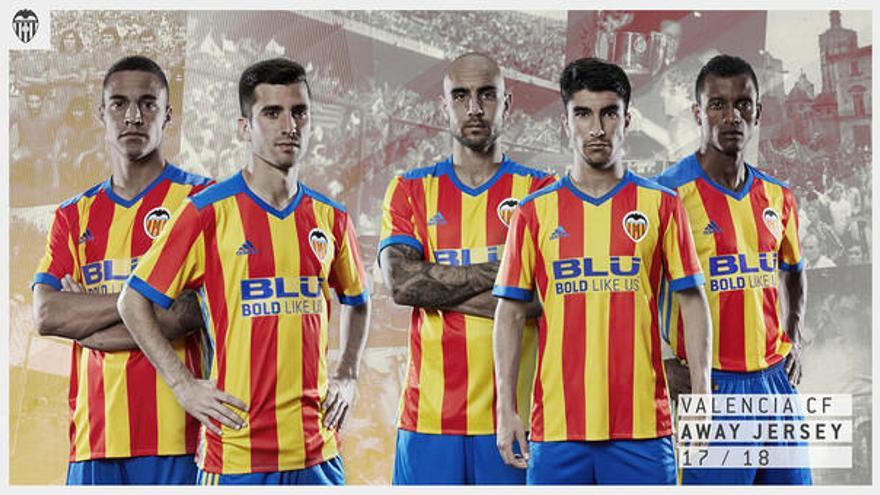 VALENCIA CF: Así es la nueva camiseta del Valencia