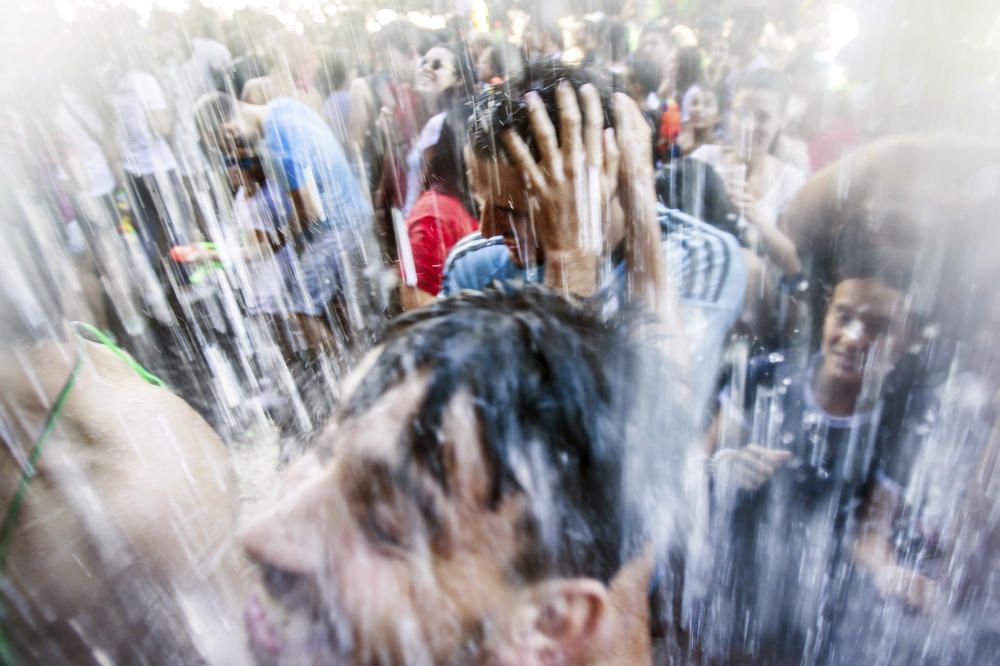 La Fiesta del Agua de Vilagarcía, en fotos