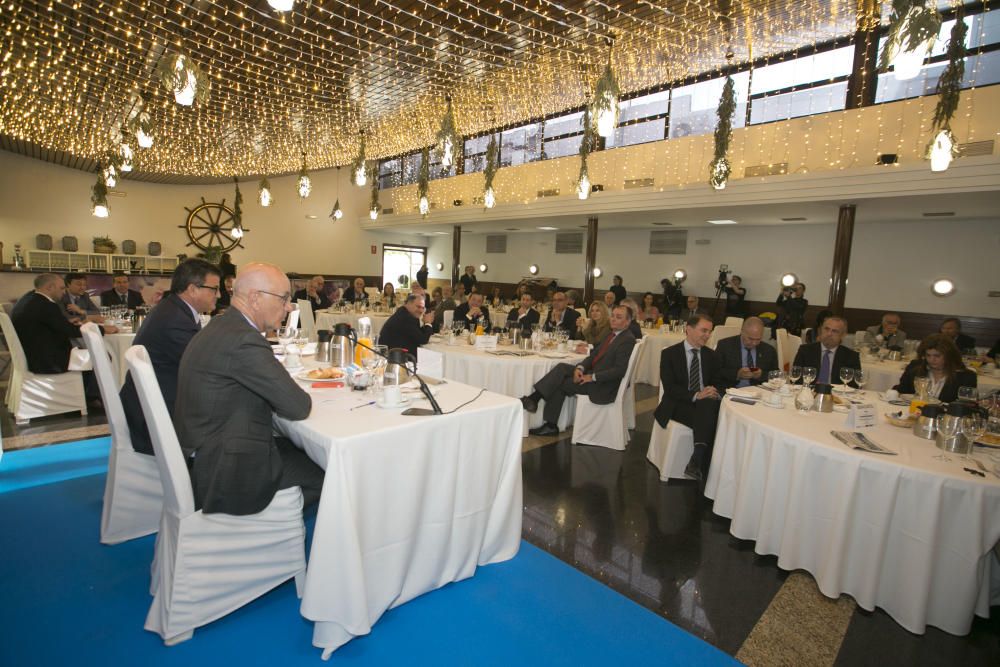 Desayuno con Duran i Lleida en el Maestral