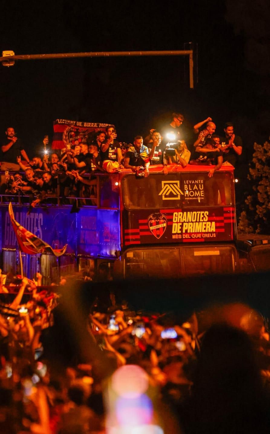 La celebración del ascenso del Levante UD, en imágenes