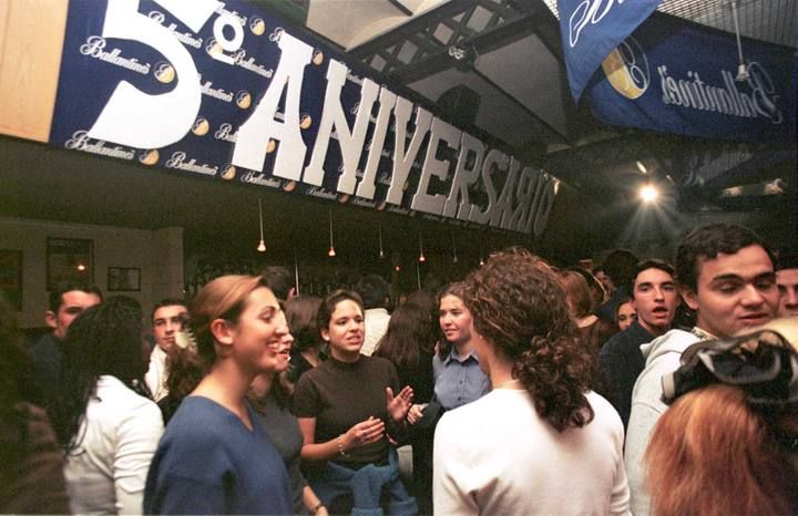 Así era la fiesta en Alicante a finales de los 90