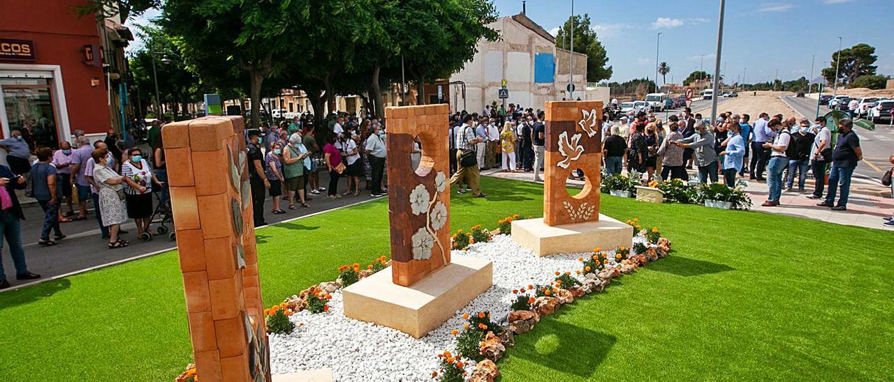 Homenaje a las víctimas del atentado de ETA de 1991 en Mutxamel. | LEVANTE-EMV