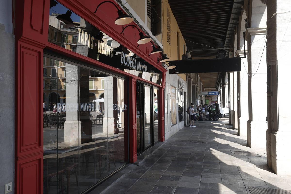 FOTOS | Por qué se conoce a la Plaça Major como la “plaza más oscura de Palma”