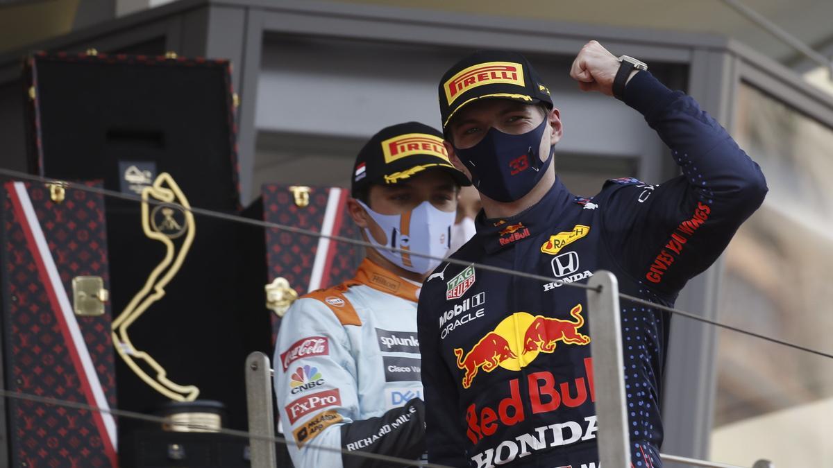 Max Verstappen gana el Gran Premio de Mónaco.