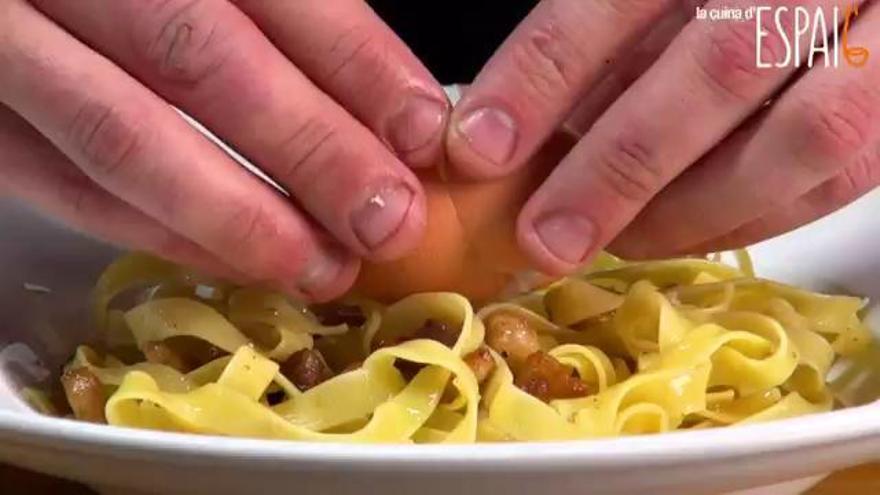 La cuina d'Espai6: Pasta fresca amb cansalada virada, parmesà i ou cuit a baixa temperatura