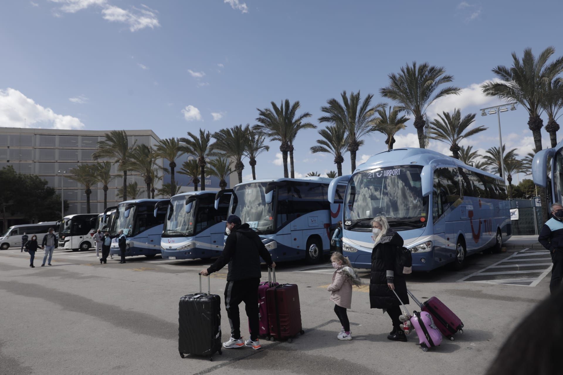 Llegan a Mallorca los primeros turistas alemanes de Semana Santa