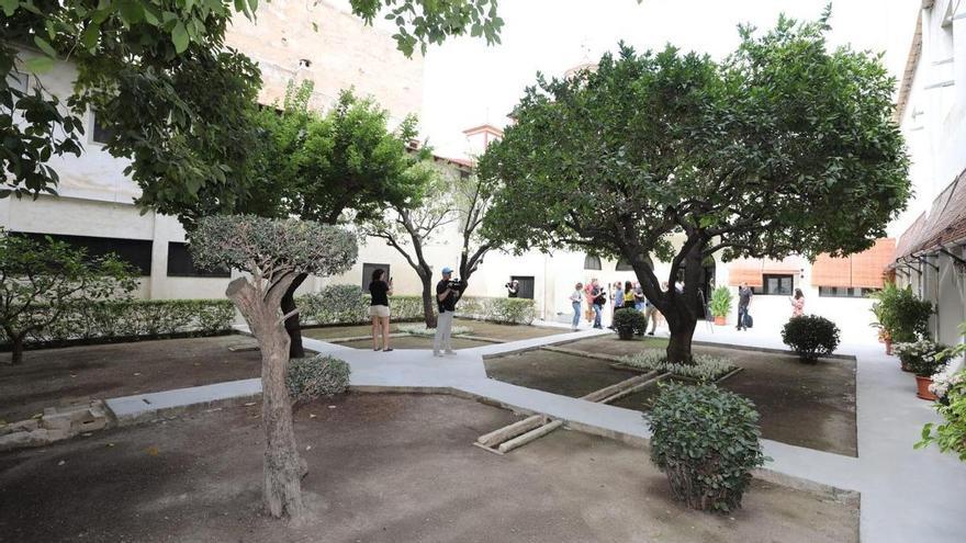 El Ayuntamiento de Elche &quot;resucita&quot; el patio del convento de Las Clarisas