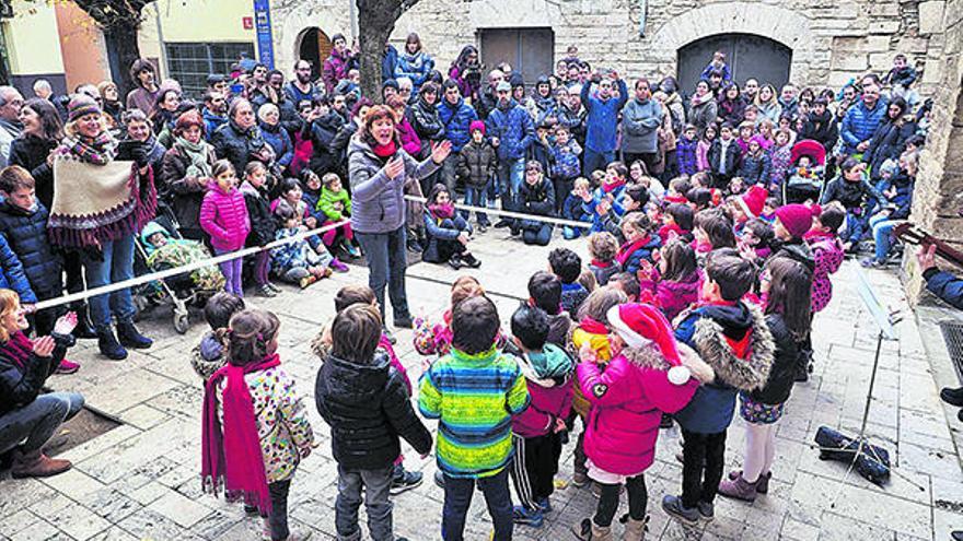 La música tampoc no deixa de sonar per Nadal