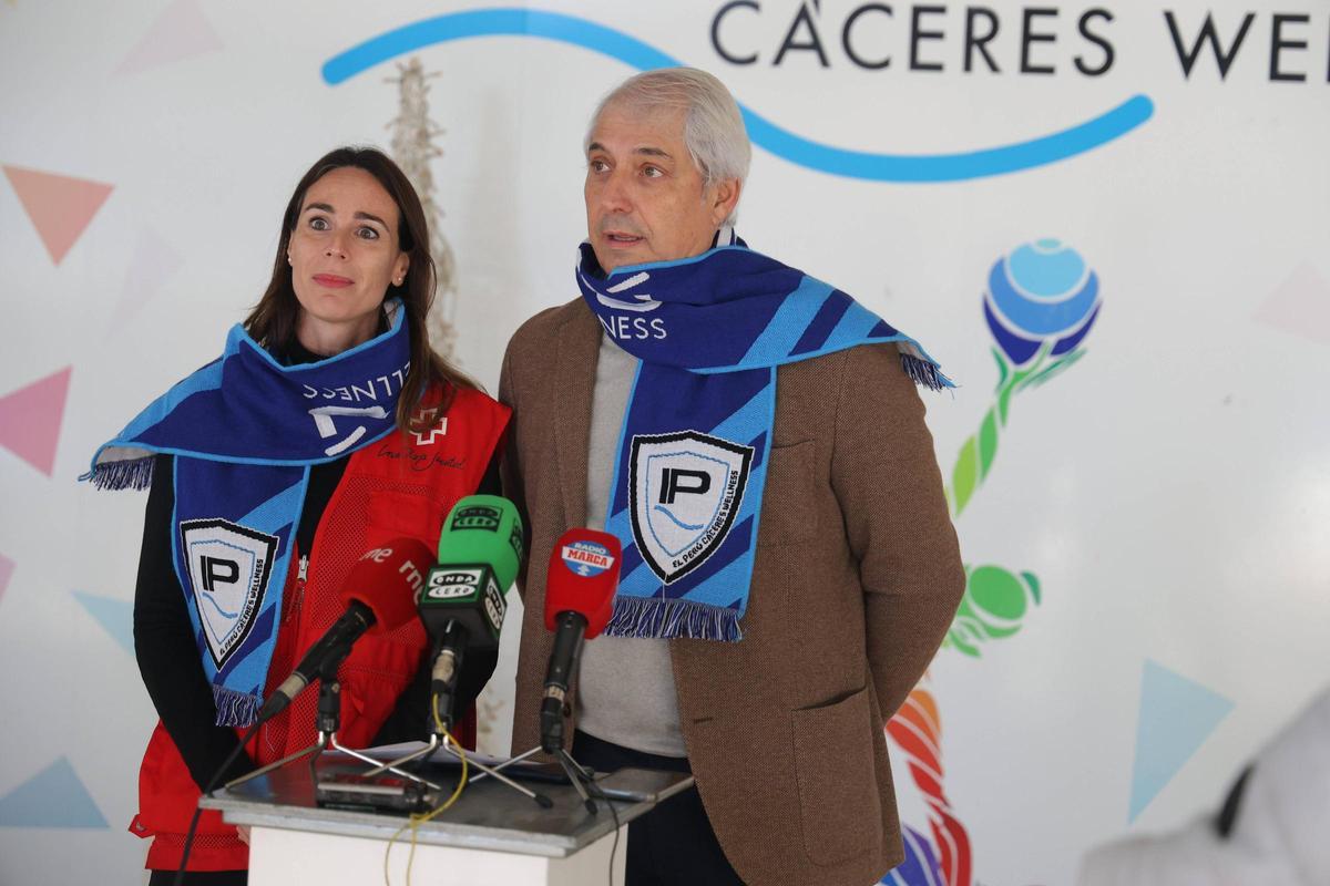 Presentación de la XII Gala Solidaria de Gimnasia Rítmica de El Perú Cáceres Wellness