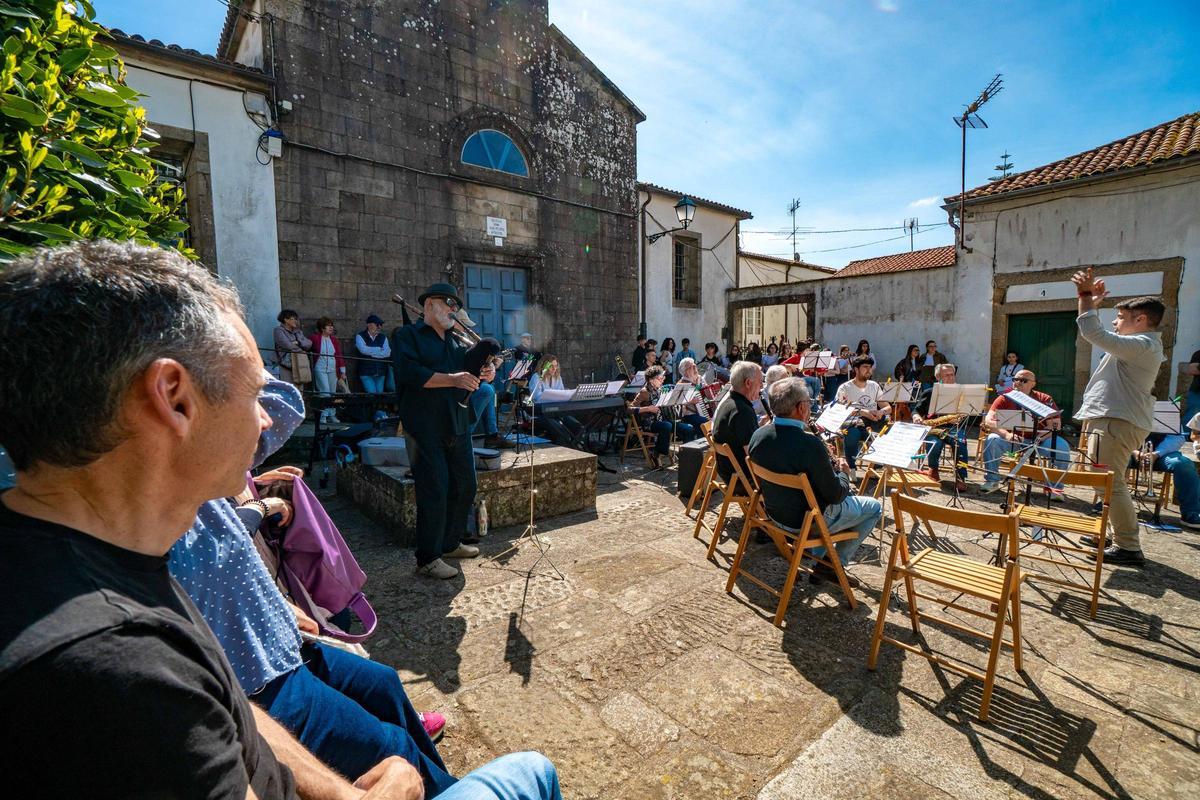 A Escola Municipal de Música ofreceu o seu tradicional Concerto para a Veciñanza