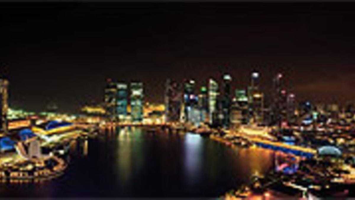 Vista de la bahía Marina de Singapur, con el complejo de  Sands a la izquierda.