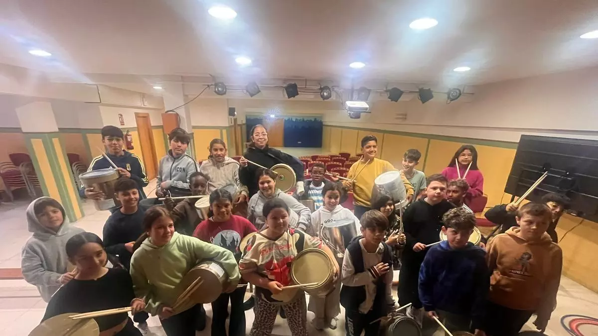 La candidatura de Oviedo a Capital Europea de la Cultura tomará Oviedo: 2.500 niños desfilarán hasta La Vega