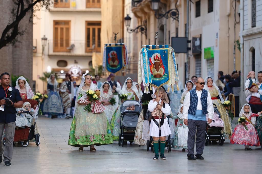 Búscate en la llegada a la plaza de la Virgen