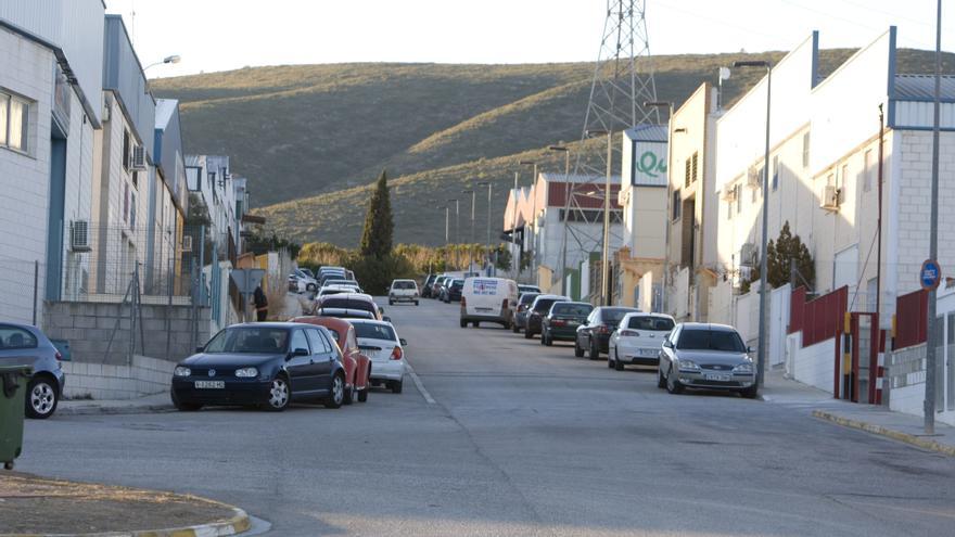 Detenidos en L’Alcúdia de Crespins los responsables de una oleada de robos en empresas de reciclaje