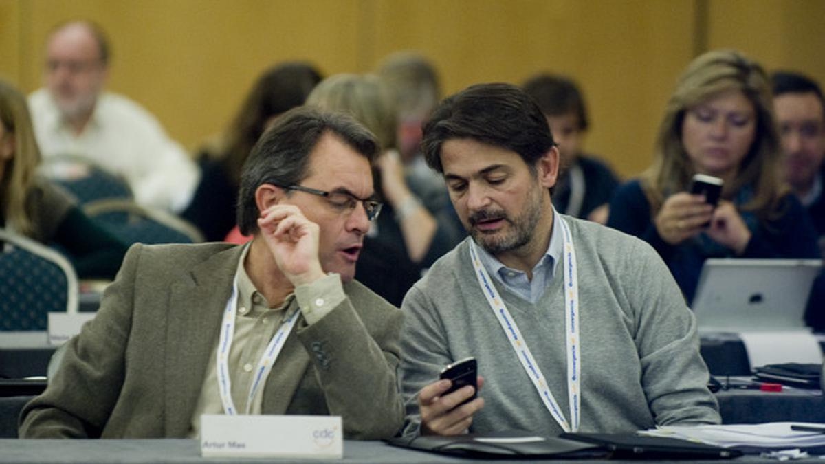 Artur Mas y Oriol Pujol, durante la reunión del Consell Nacional de CDC.
